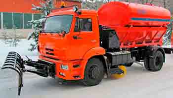 КО-806 КамАЗ-43253 Коммунальная машина зима-лето